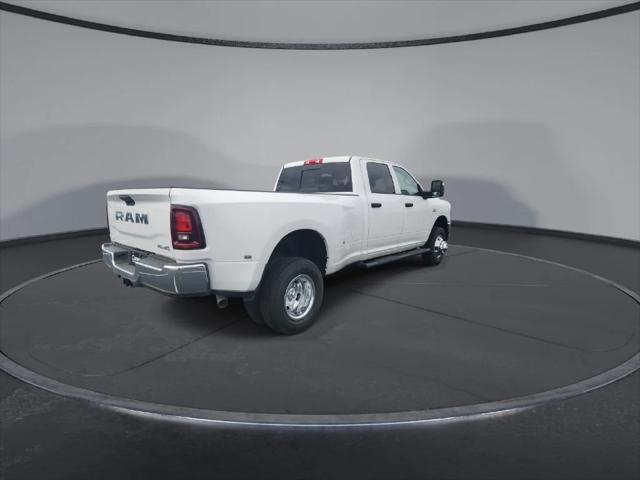 2026 Ram 3500 Tradesman Crew Cab 4x4 8 Box