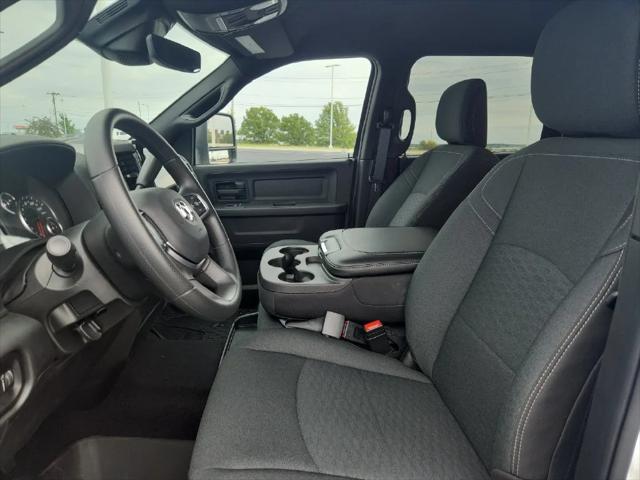 2026 Ram 3500 Tradesman Crew Cab 4x4 8 Box