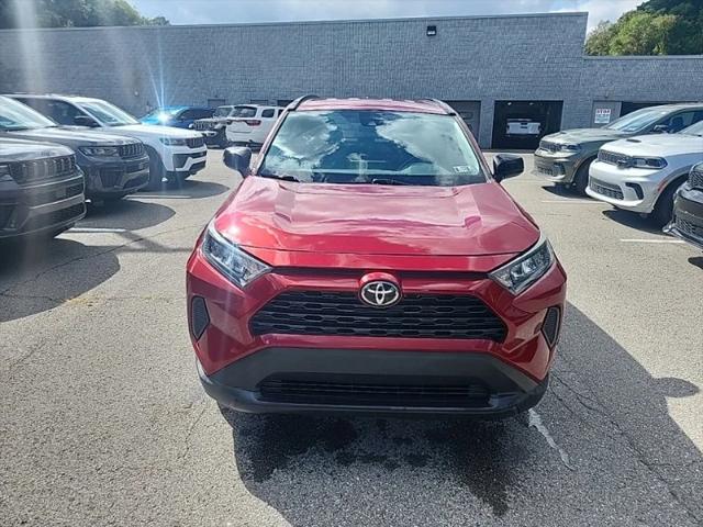 2020 Toyota RAV4 LE 2020 Toyota RAV4 LE