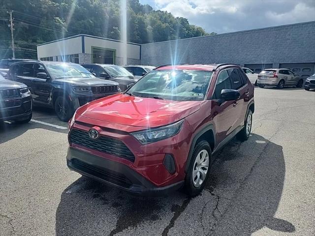 2020 Toyota RAV4 LE 2020 Toyota RAV4 LE
