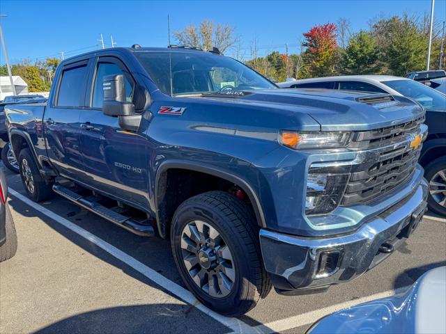 2024 Chevrolet Silverado 2500HD 4WD Crew Cab Standard Bed LT for sale in New Hampton, NY