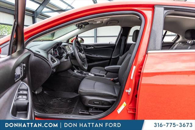2018 Chevrolet Cruze LT Auto