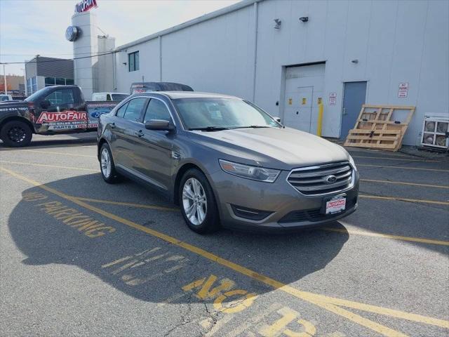 2014 Ford Taurus SEL