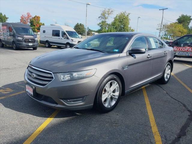 2014 Ford Taurus SEL