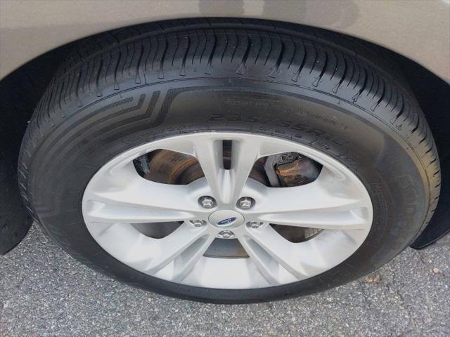 2014 Ford Taurus SEL