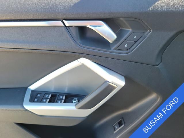 2025 Audi Q3 Premium 45 TFSI S line quattro Tiptronic