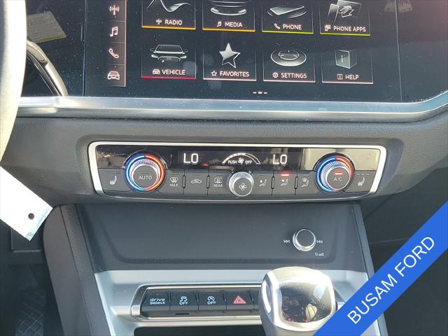 2025 Audi Q3 Premium 45 TFSI S line quattro Tiptronic