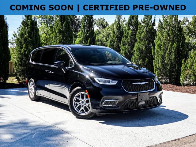 2025 Chrysler Pacifica Select for sale in High Point, NC