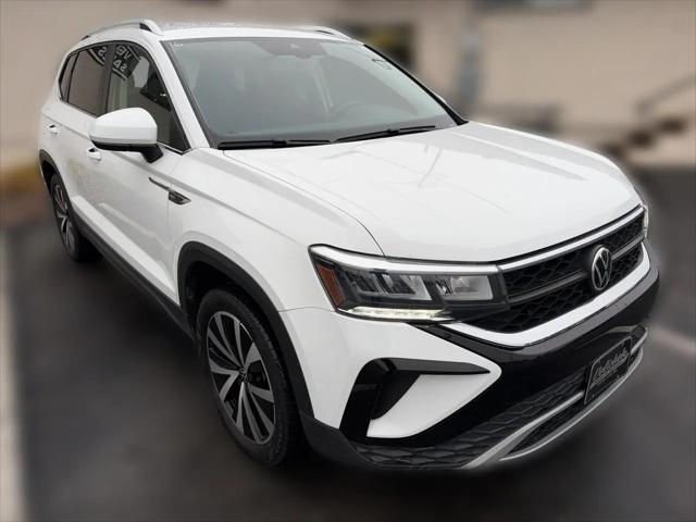 2022 Volkswagen Taos 1.5T SE for sale in Prior Lake, MN
