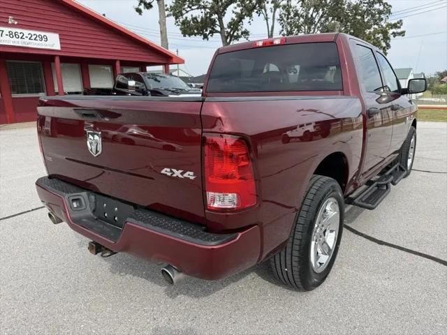 2017 Ram 1500 Express Crew Cab 4x4 57 Box