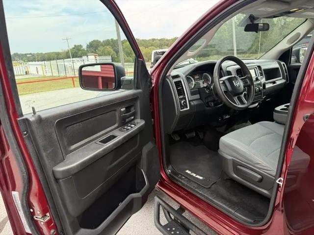 2017 Ram 1500 Express Crew Cab 4x4 57 Box