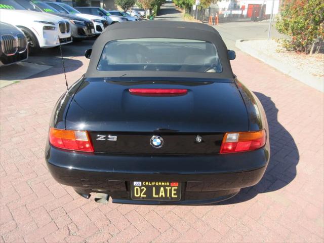 1996 BMW Z3 5 SPEED MANUAL**LOCAL TRADE**