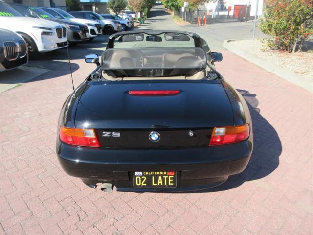 1996 BMW Z3 5 SPEED MANUAL**LOCAL TRADE**