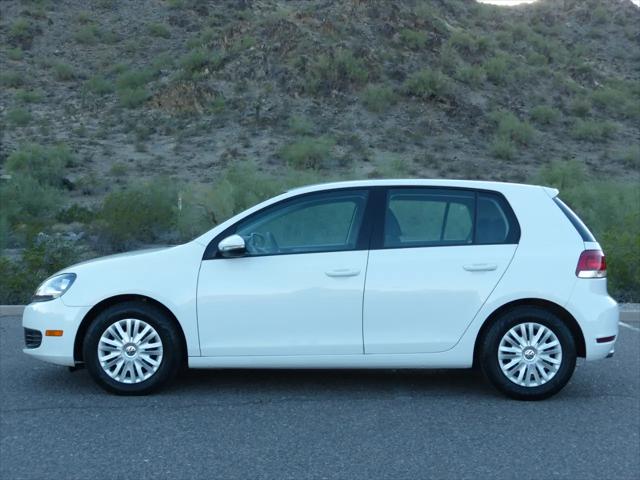 2011 Volkswagen Golf 2.5L 4-Door