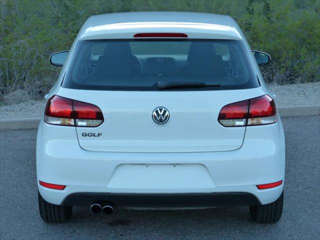 2011 Volkswagen Golf 2.5L 4-Door