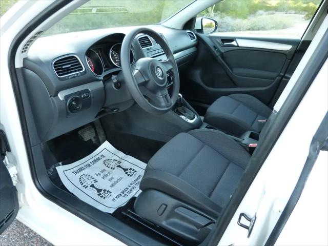 2011 Volkswagen Golf 2.5L 4-Door