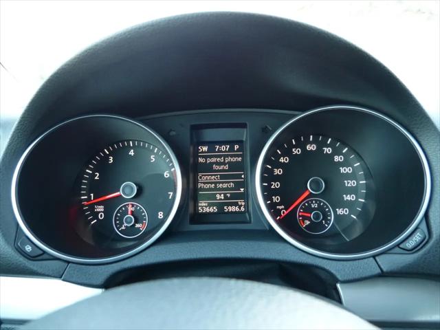 2011 Volkswagen Golf 2.5L 4-Door