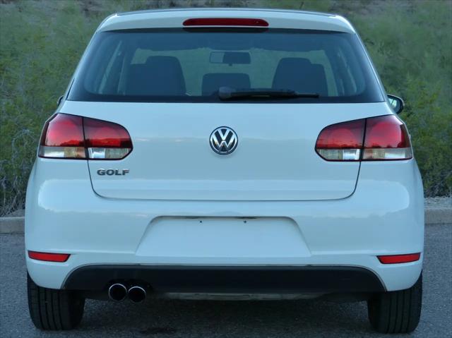 2011 Volkswagen Golf 2.5L 4-Door
