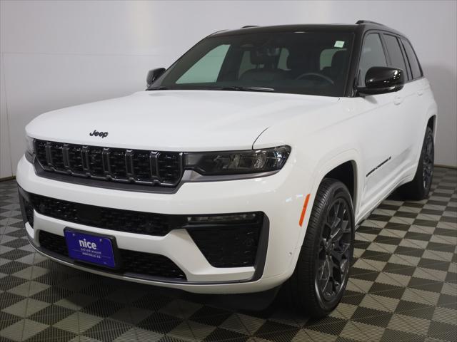 2026 Jeep Grand Cherokee Summit 4x4 for sale in Sioux Falls, SD