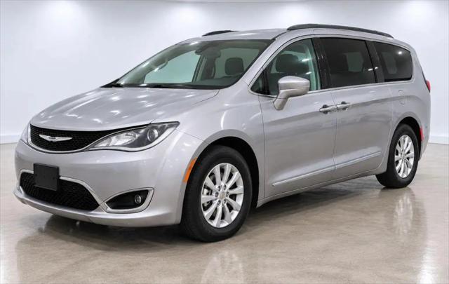 2018 Chrysler Pacifica Touring L for sale in Fort Wayne, IN