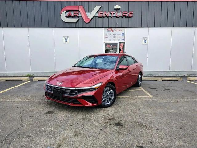 2025 Hyundai Elantra Hybrid Blue for sale in Lansing, MI