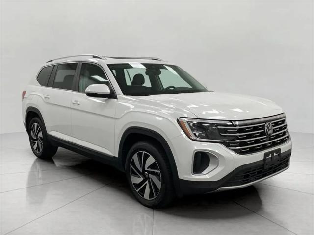 2025 Volkswagen Atlas 2.0T SEL for sale in Appleton, WI