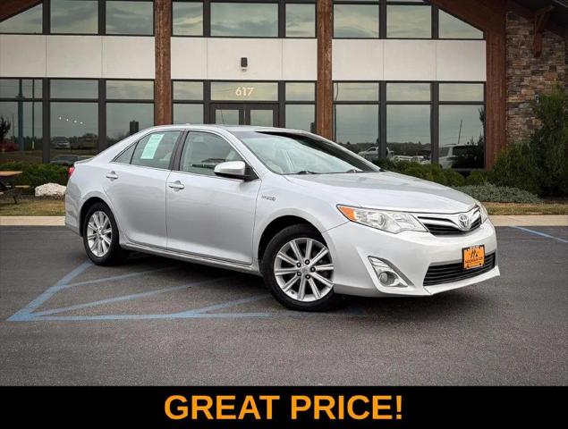 2014 Toyota Camry XLE for sale in Troy, MO