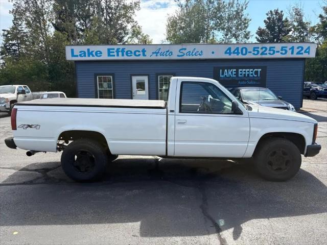 1989 GMC 1/2 Ton Pickup Base for sale in Chardon, OH