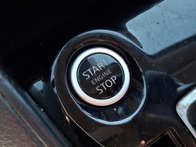 2021 Nissan Versa SV Xtronic CVT