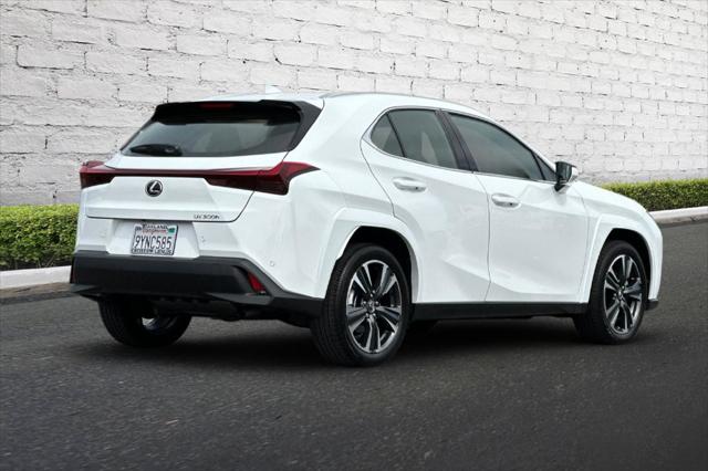 2026 Lexus 300 Premium