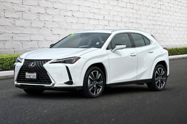 2026 Lexus 300 Premium