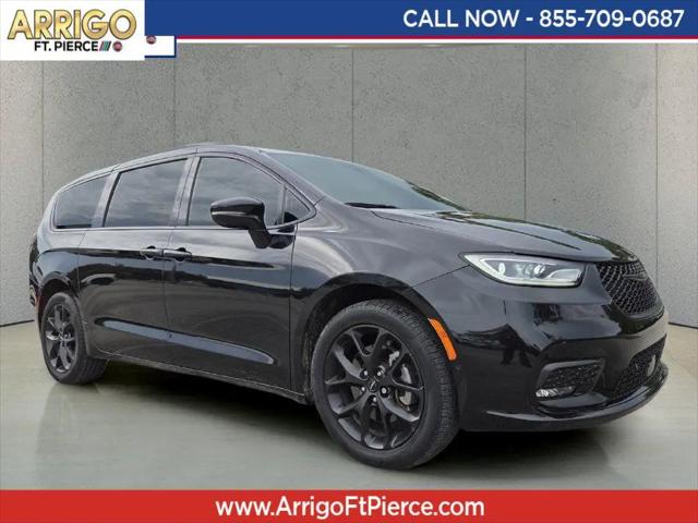 2023 Chrysler Pacifica Limited AWD for sale in Fort Pierce, FL