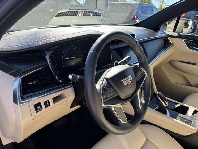 Used 2018 Cadillac XT5 Standard For Sale in Jackson, MI