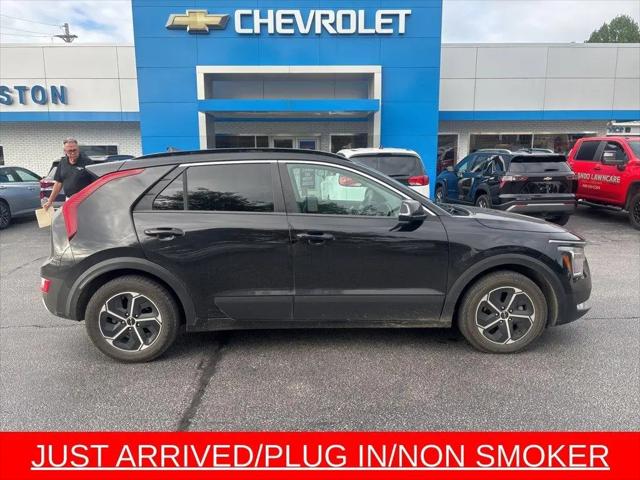 2023 Kia Niro Plug-In Hybrid EX for sale in Burton, OH