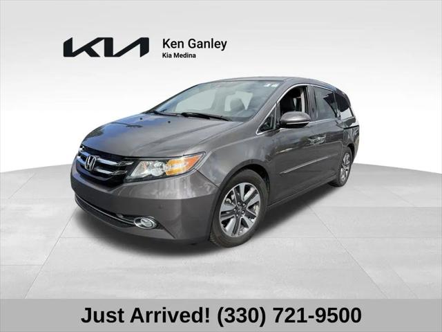 2016 Honda Odyssey Touring for sale in Medina, OH