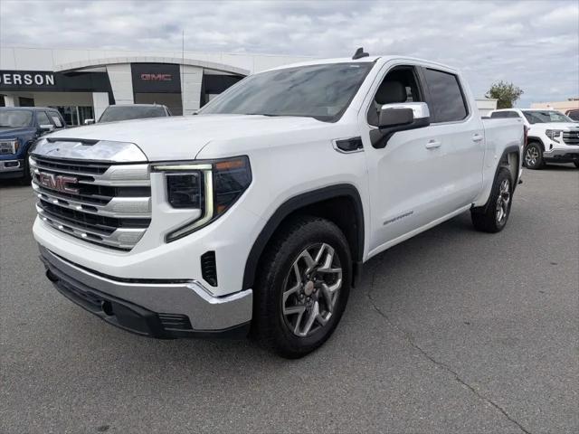 2023 GMC Sierra 1500 4WD Crew Cab Short Box SLE