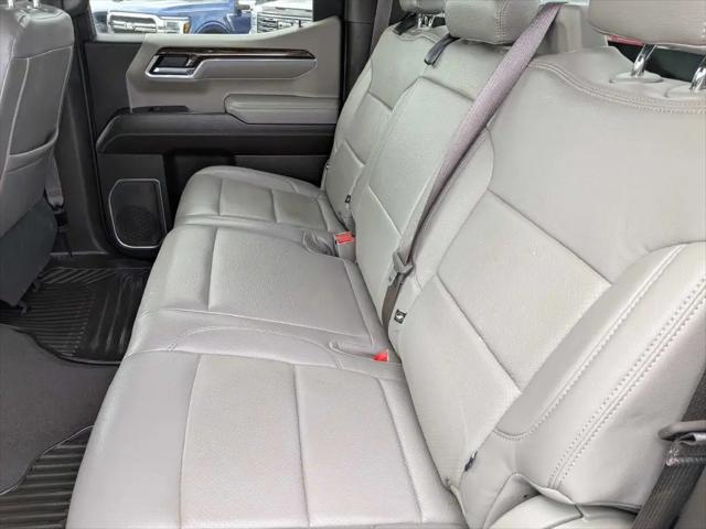 2023 GMC Sierra 1500 4WD Crew Cab Short Box SLE