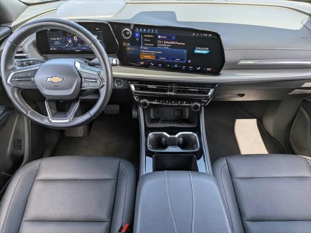 2025 Chevrolet Traverse FWD LT