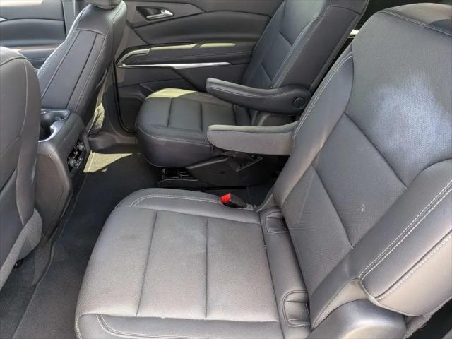 2025 Chevrolet Traverse FWD LT