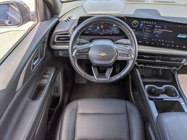 2025 Chevrolet Traverse FWD LT