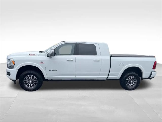 2024 Ram 3500 Limited Longhorn Mega Cab 4x4 64 Box
