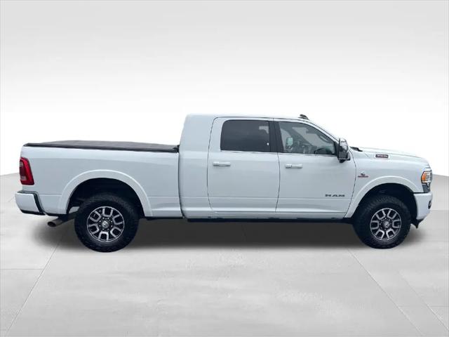 2024 Ram 3500 Limited Longhorn Mega Cab 4x4 64 Box