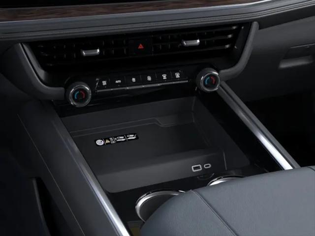2027 Chevrolet Suburban Premier, 4WD