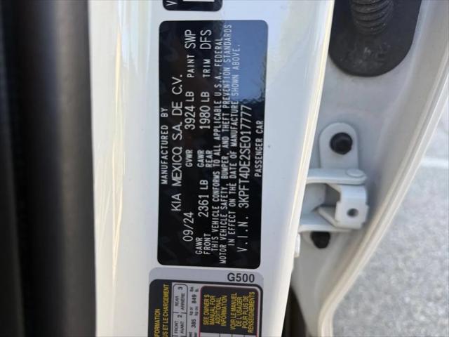 2025 Kia K4 LXS