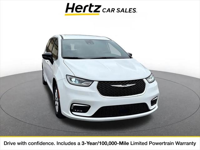 2025 Chrysler Pacifica Select for sale in Warr Acres, OK