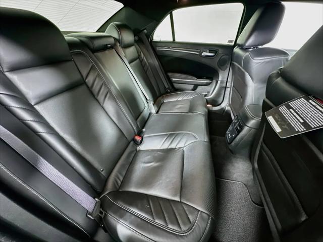 2023 Chrysler 300 300C