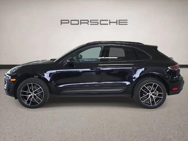 2025 Porsche Macan Macan