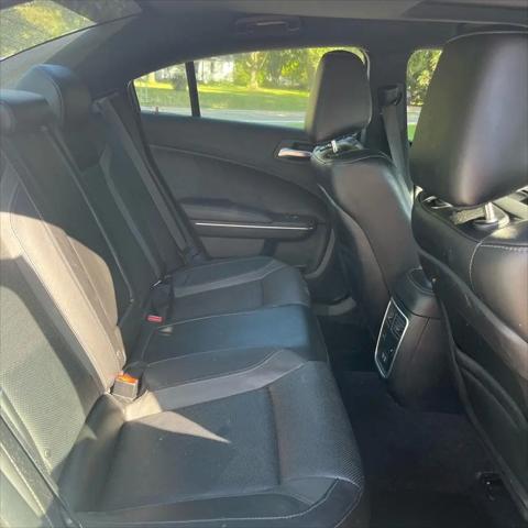 2017 Dodge Charger R/T RWD