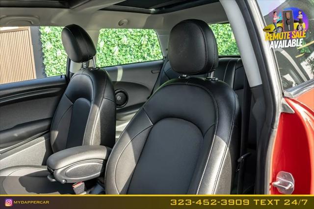 2017 MINI Hardtop Cooper