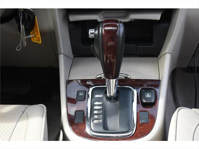 2004 Suzuki XL-7 EX Sport Utility 4D